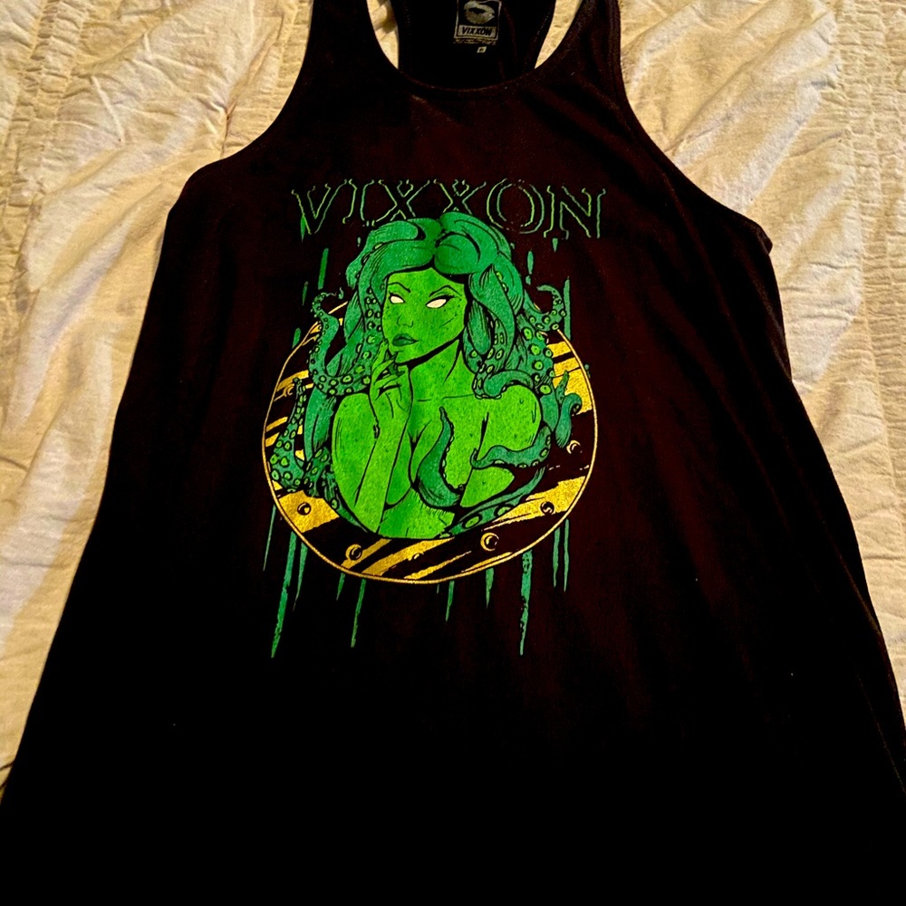 Womans Vixxon tank brand new